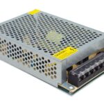 Infinity INF-1215 12V 15 Amper Metal Adaptör